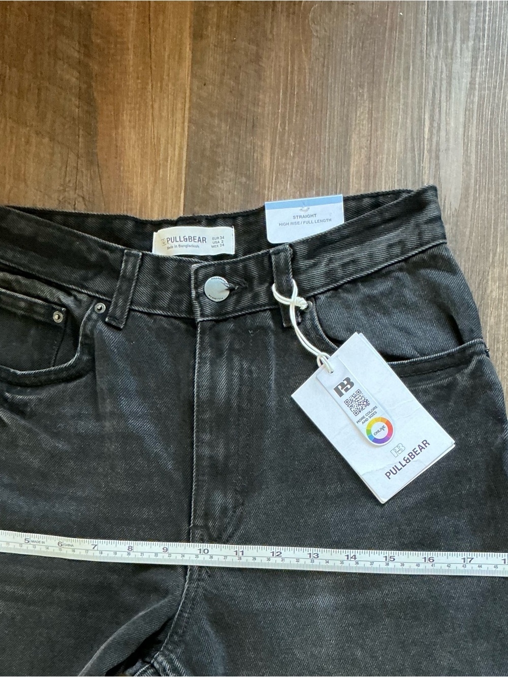 Pull&Bear woman Black Straight Jeans - Classic Straight Fit - Picture 4 of 6